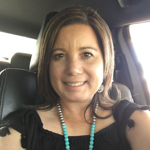 Meet your Posher, Lacy